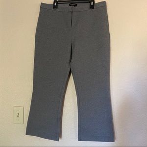 Gray Max & Mia Capri Dress Pants NWT